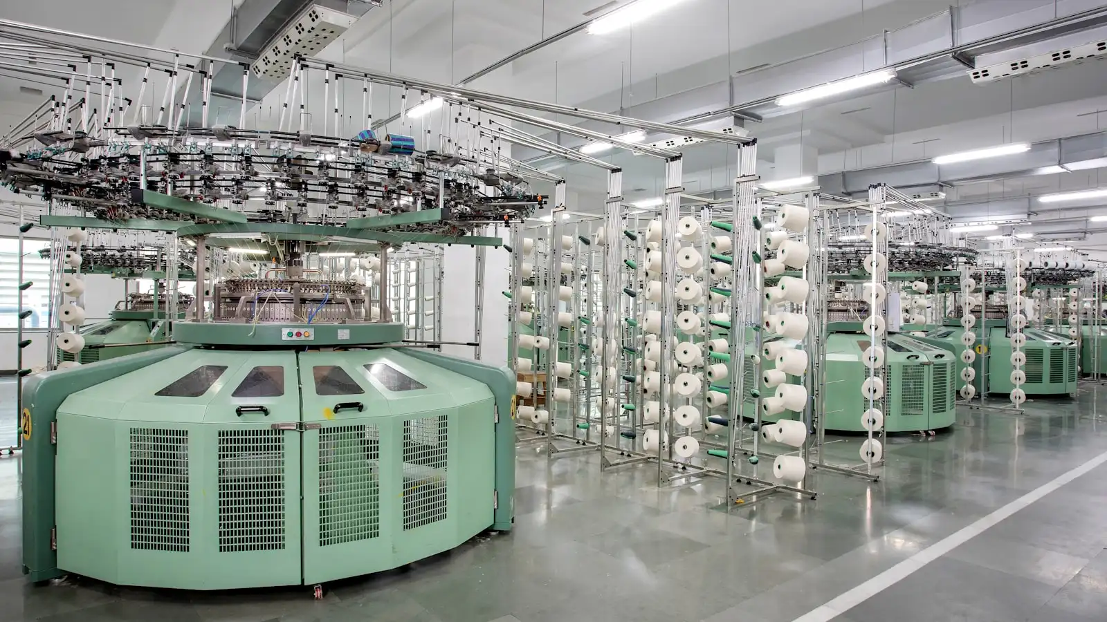 Knitting ERP: KPO, yarn planning, roll weighing